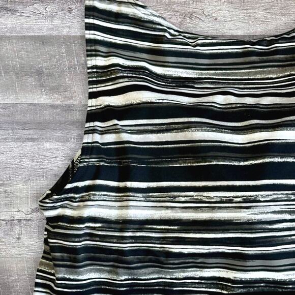 Lands End High Neck Modest Tankini Swim Top Womens 4 Black White Soft Cup Bra - Picture 5 of 8